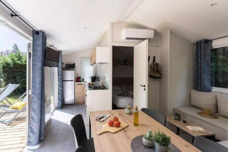 Mobil home bien-être, 3 chambres, avec piscine