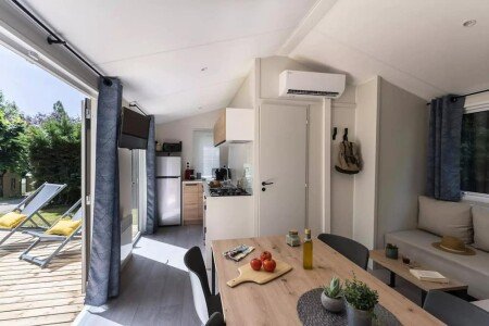 Mobil home design, 2 chambres, avec piscine
