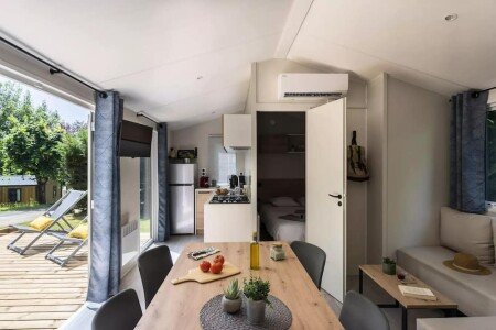 Mobil home 3 chambres, avec piscine