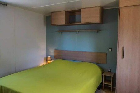 Mobil home design, 2 chambres, avec piscine