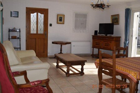 Villa 3 habitaciones, con jardín