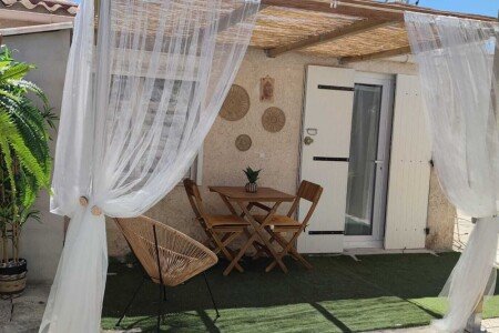 Maison 1 chambre, avec jardin