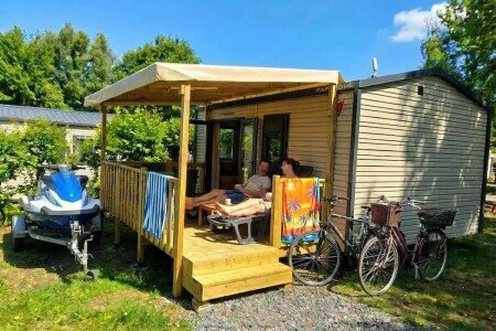 Mobil home authentique, 1 chambre, avec piscine