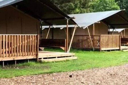 Mobil home authentique, 1 chambre, avec piscine