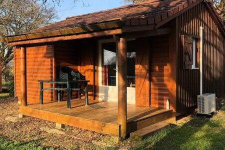 Gîte authentique, 2 chambres, avec piscine