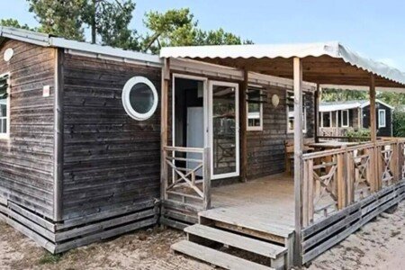 Mobil home 3 chambres, avec piscine