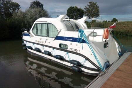 Bateau 2 chambres, avec parking