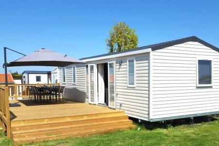 Mobil home design, 2 chambres, avec piscine