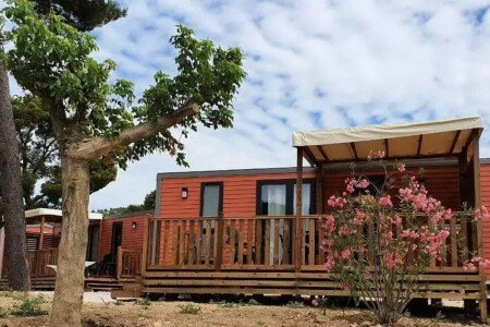 Mobil home 3 chambres, avec piscine