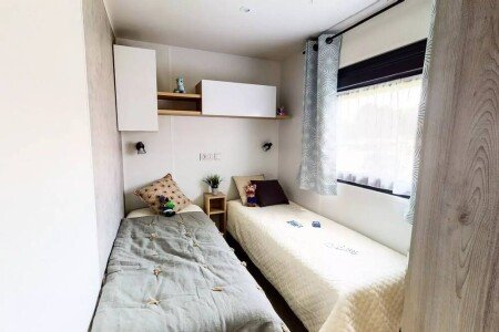 Mobil home 2 chambres, avec piscine