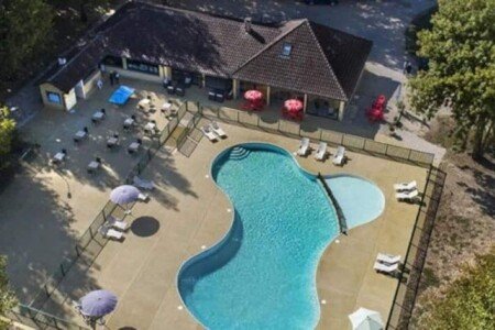 Mobil home 4 chambres, avec piscine