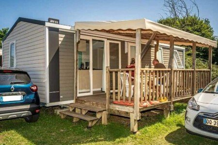 Mobil home design, 4 chambres, avec piscine