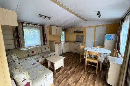 Mobil home authentique, 1 chambre, avec piscine