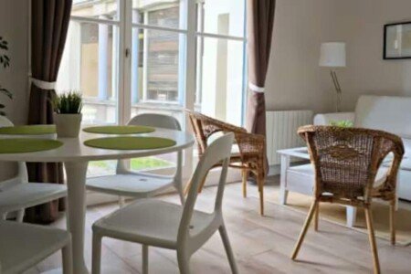 Charmant 2 pièces vieux Lille , terrasse ,parking