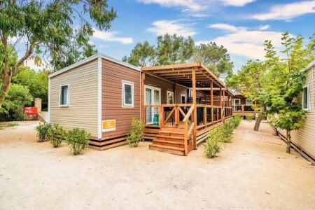 Mobil home 3 chambres, avec piscine