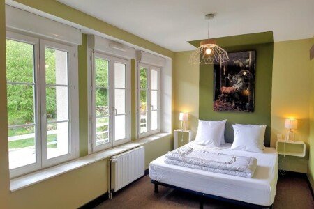 Maison tout confort, 8 chambres, avec jacuzzi