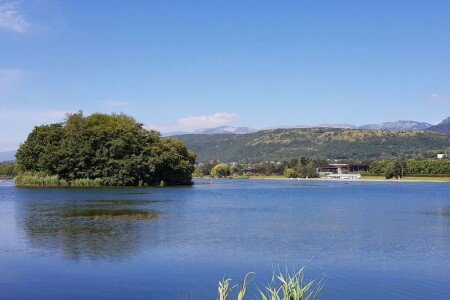 Hotel with air conditioning