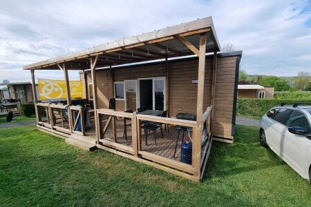 Mobil home tout confort, 3 chambres, avec jacuzzi