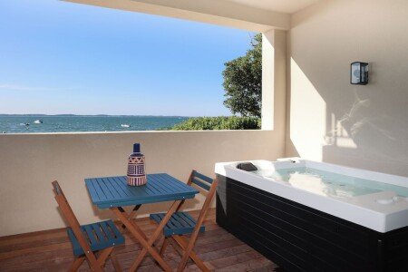 Appart'Hotel 2 chambres, avec climatisation