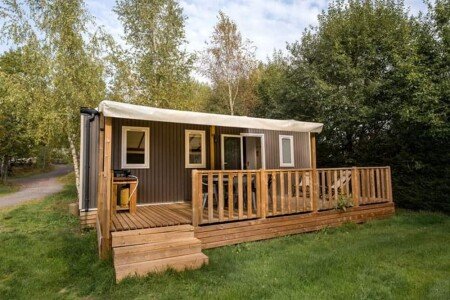 Mobil home tout confort, 3 chambres, avec piscine