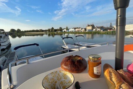 Bateau 2 chambres, avec jardin