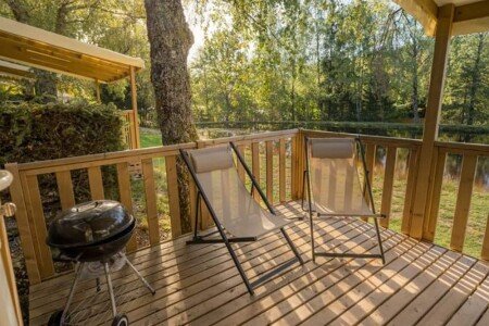 Mobil home tout confort, 2 chambres, avec piscine