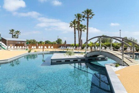 Mobil home 3 chambres, avec piscine