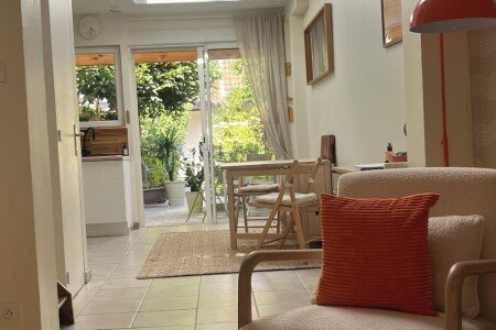 A 5mn à pied d'Euratech et du métro, charmante petite maison lilloise typique