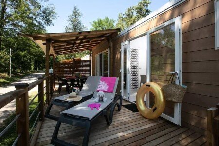 Camping / Mobil Home 2 chambres, avec climatisation