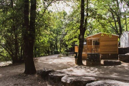 Mobil home 3 chambres, avec piscine