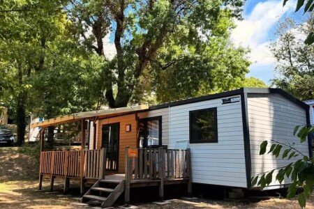 Mobil home tout confort, 3 chambres, avec climatisation