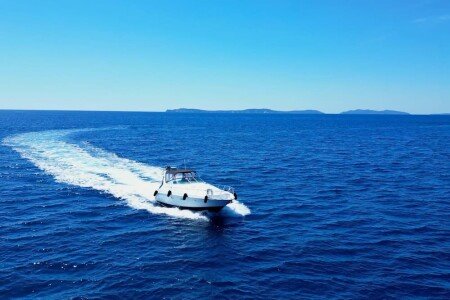 Yacht cozy, 1 chambre, avec parking