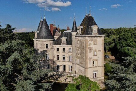 Château authentique, 4 chambres, avec piscine