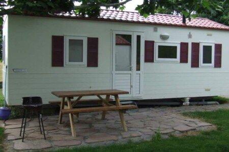 Mobil home authentique, 2 chambres, avec wifi