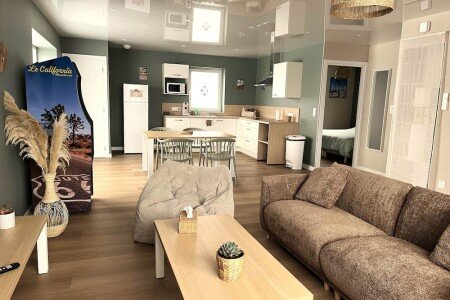 Appartement chic, 2 chambres, avec piscine