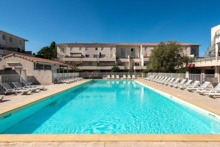 Duplex 2 chambres, avec piscine