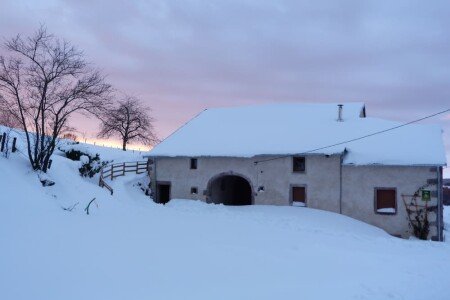 Maison authentique, 4 chambres, avec jacuzzi
