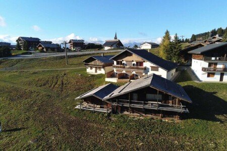 Chalet savoyard authentique, 6 chambres, avec cheminée