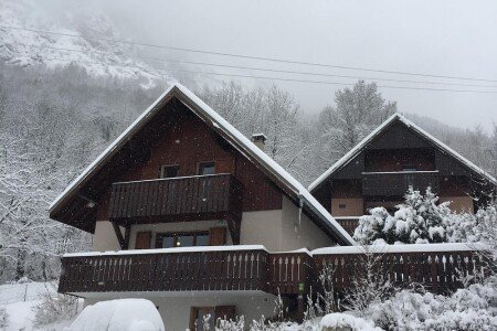 Chalet de charme, 5 chambres, avec salle de sport
