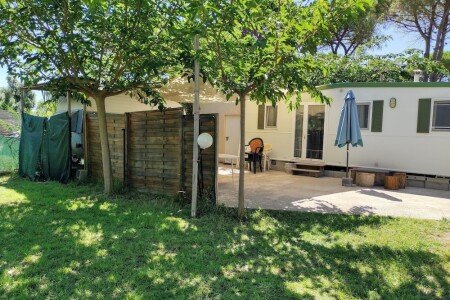 Mobil home 4 chambres, avec jacuzzi