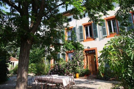 Maison design, 5 chambres, avec piscine