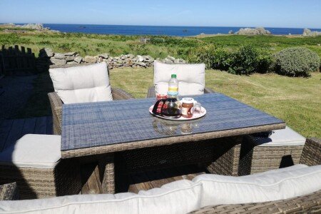 Casa 2 camere, con giardino