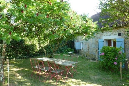 Maison en pierre 2 chambres, avec jardin