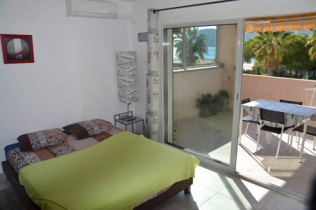 Appartement 1 chambre, avec jardin