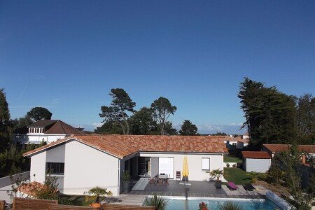 Gîte design, 4 chambres, avec piscine