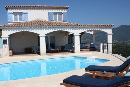 Maison 4 chambres, avec piscine