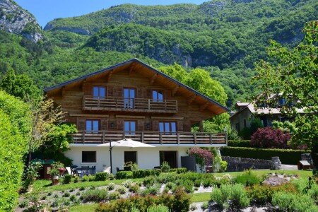 Chalet 2 chambres, avec jardin