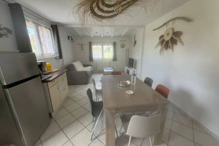 Maison design, 2 chambres, avec jardin