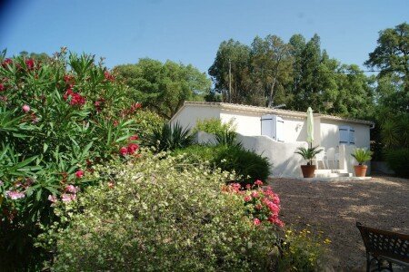 Bed and breakfast 2 chambres, avec piscine