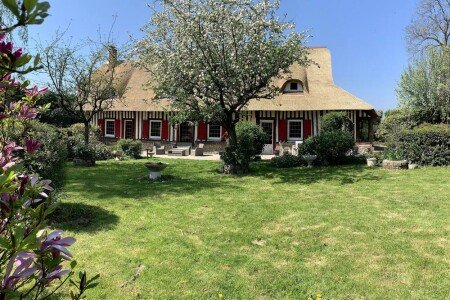 Maison authentique, 4 chambres, avec jacuzzi